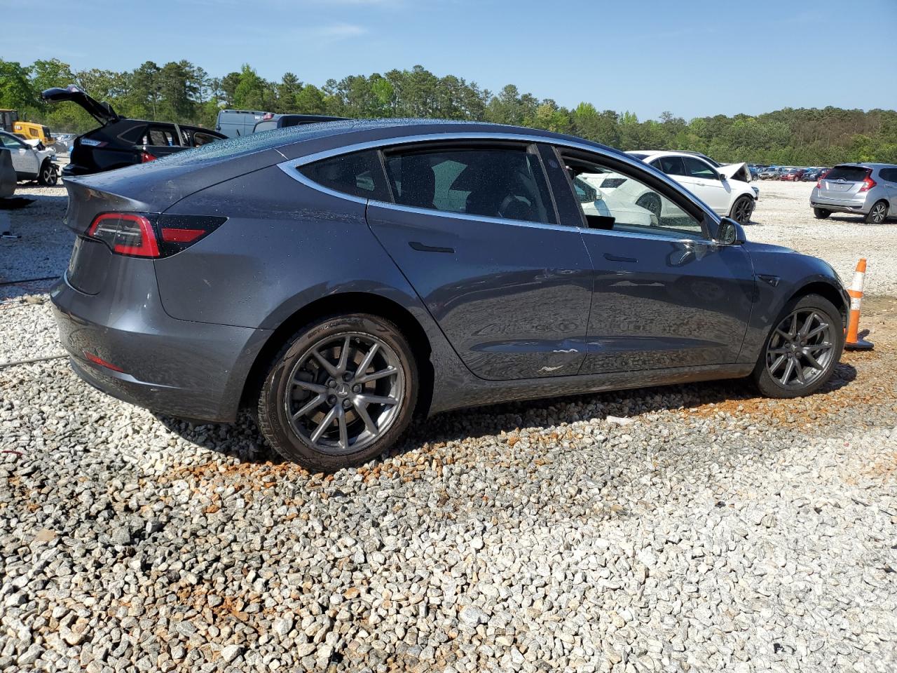 2018 Tesla Model 3 VIN: 5YJ3E1EA1JF016216 Lot: 50990954