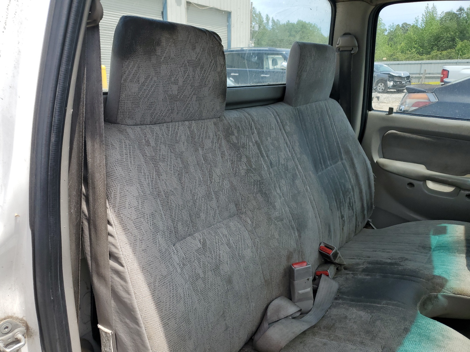 5TENL42N42Z021157 2002 Toyota Tacoma