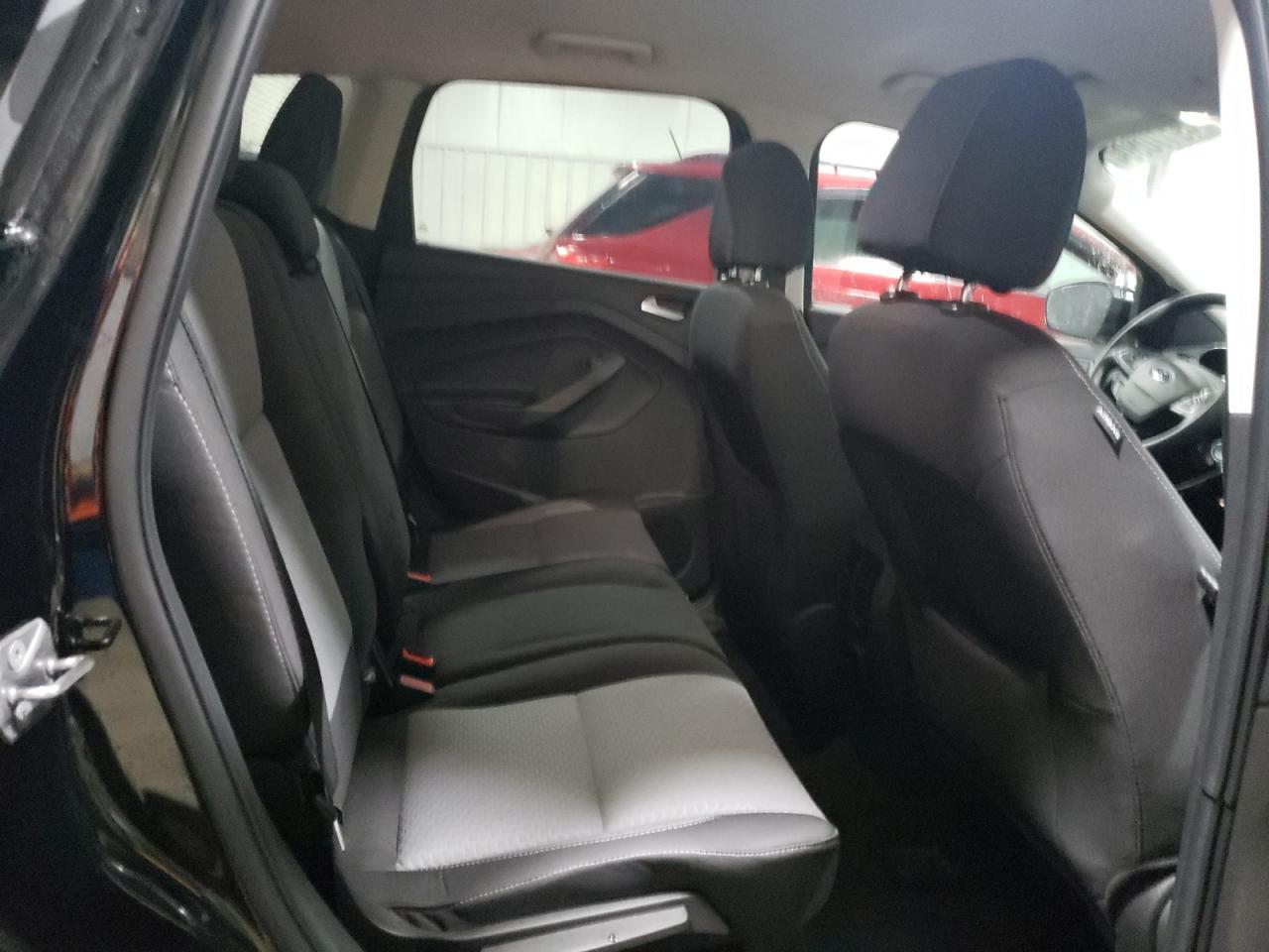 2017 Ford Escape Se VIN: 1FMCU9G94HUD33022 Lot: 49170804