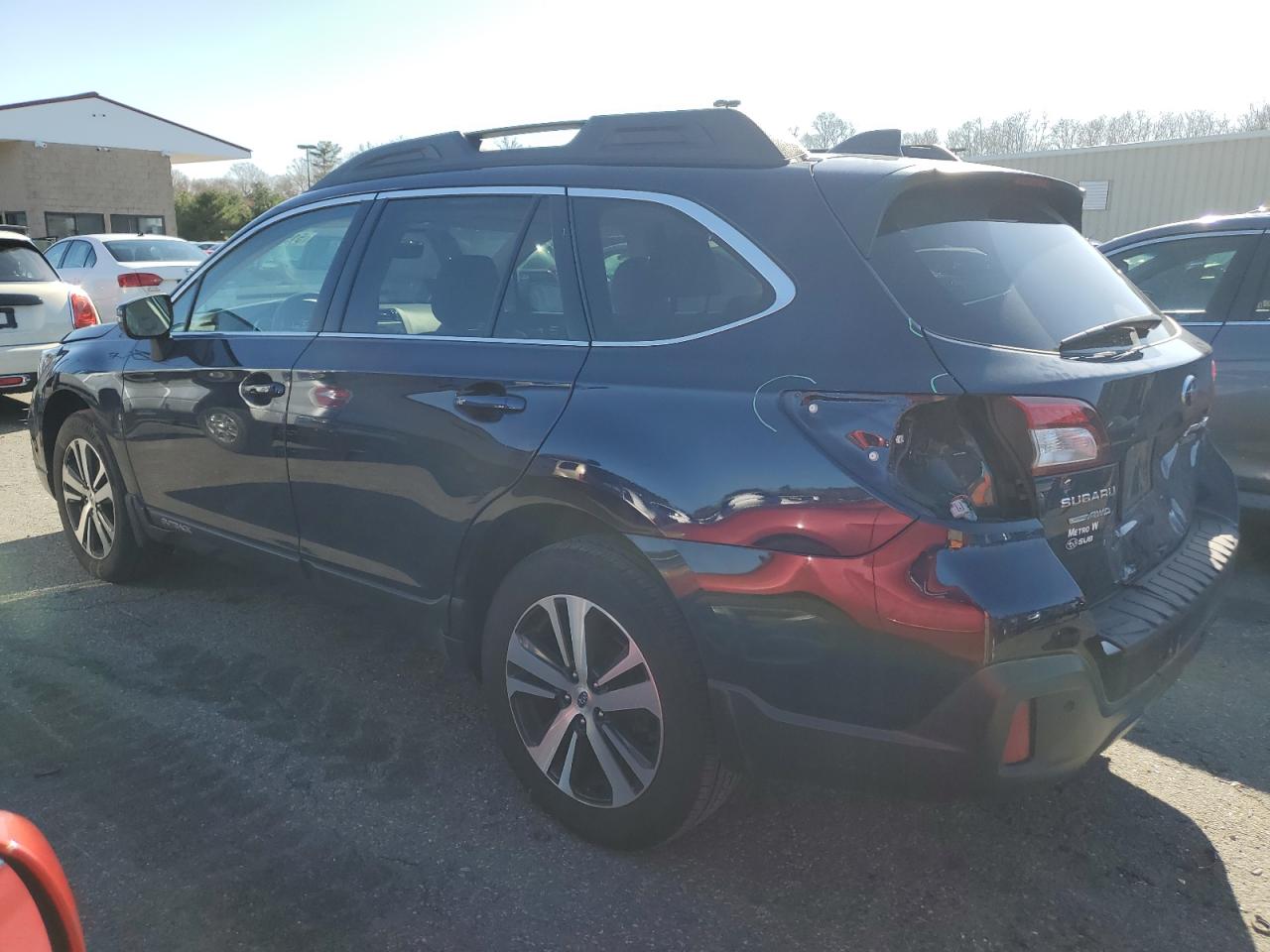 2018 Subaru Outback 3.6R Limited VIN: 4S4BSENC5J3355258 Lot: 51564264