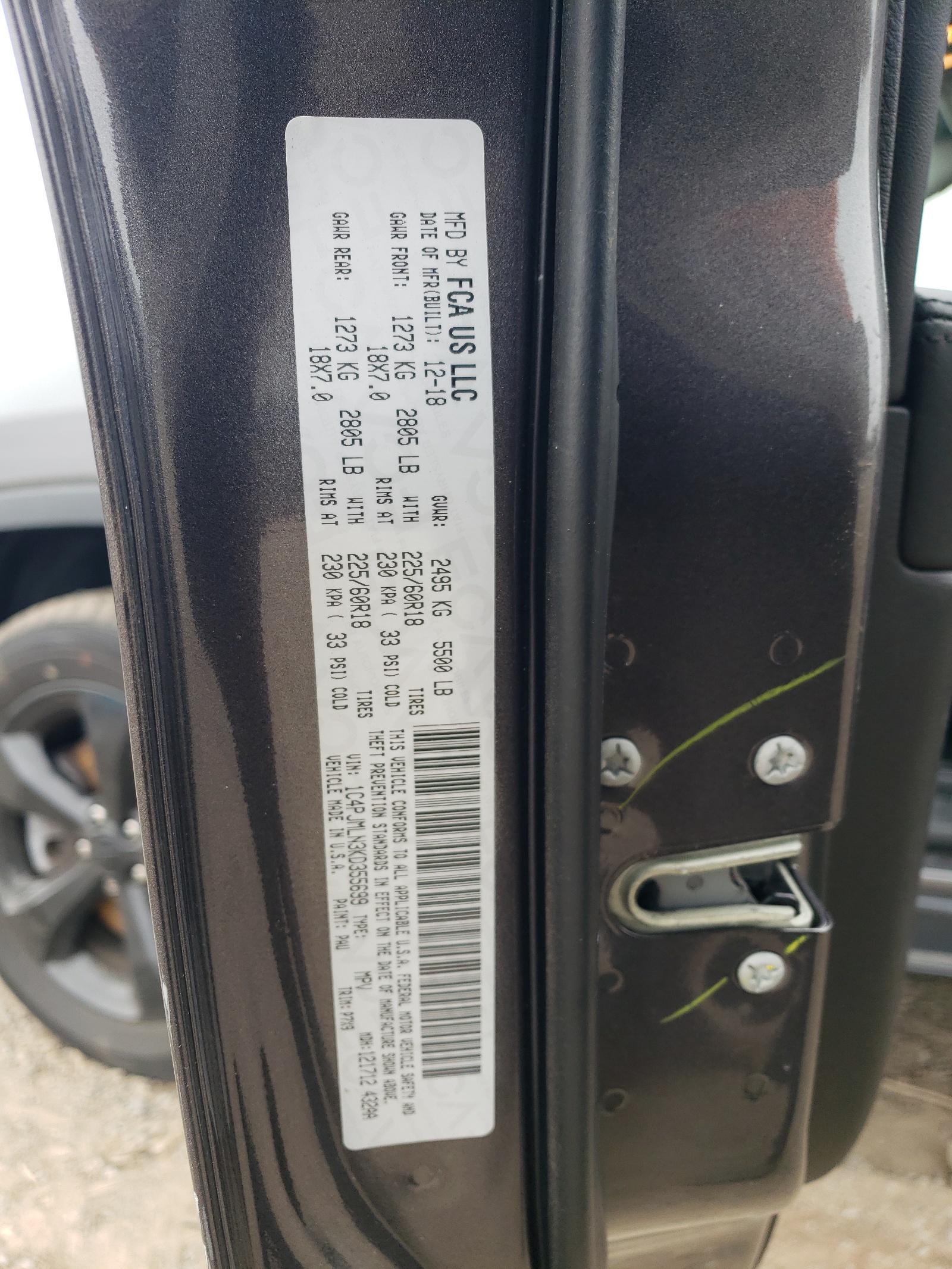 1C4PJMLN3KD355699 2019 Jeep Cherokee Latitude Plus