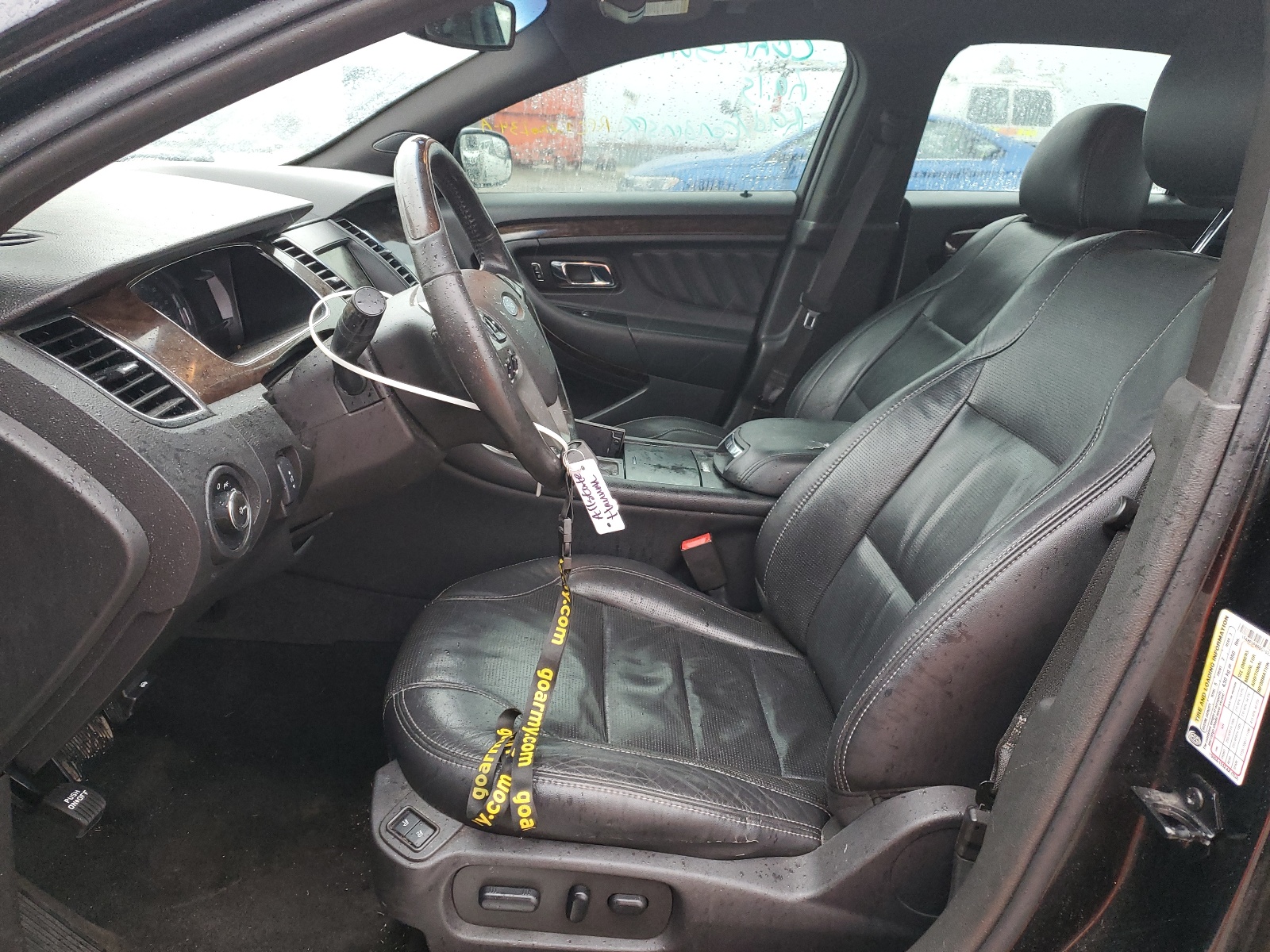 1FAHP2F86DG103319 2013 Ford Taurus Limited