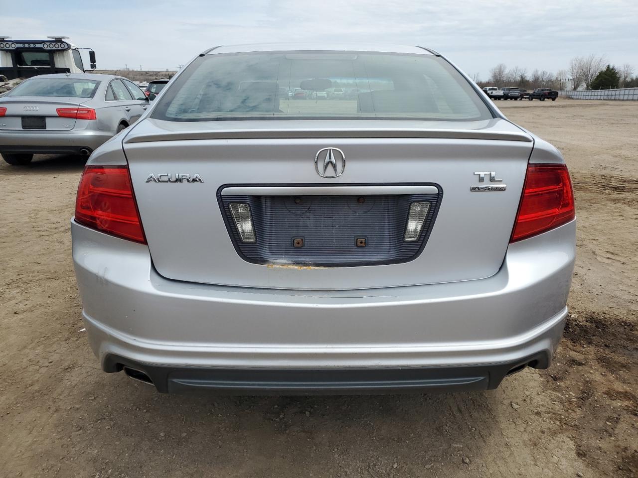 2005 Acura Tl VIN: 19UUA66215A803932 Lot: 51963194