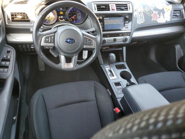  SUBARU OUTBACK 2017 Сріблястий