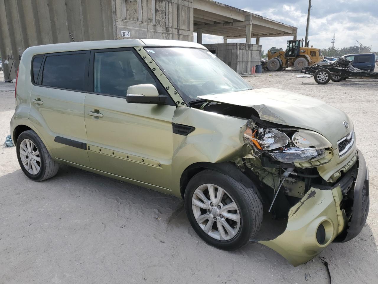 KNDJT2A64C7377744 2012 Kia Soul +