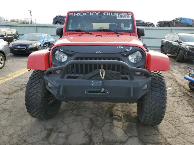  JEEP WRANGLER 2015 Красный