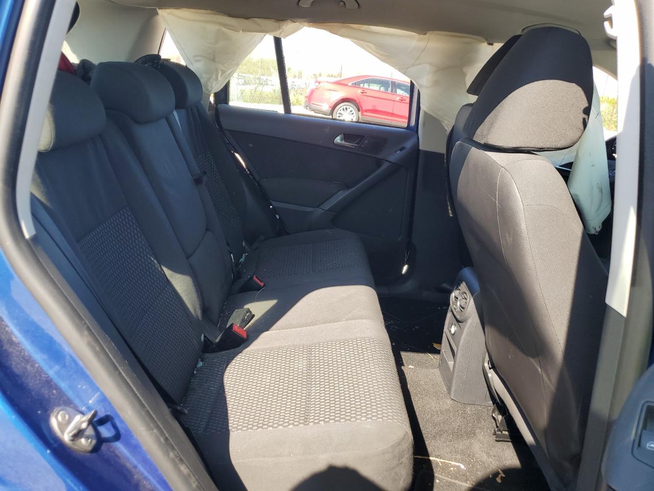 2010 Volkswagen Tiguan S VIN: WVGAV7AX3AW002314 Lot: 50514374