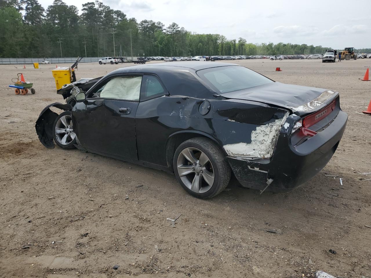 2010 Dodge Challenger - Image 2