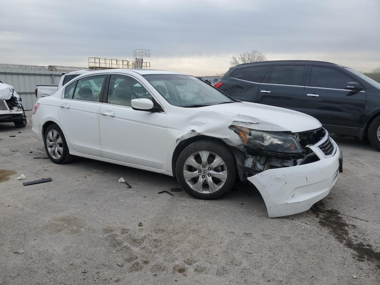 2010 Honda Accord - Image 4