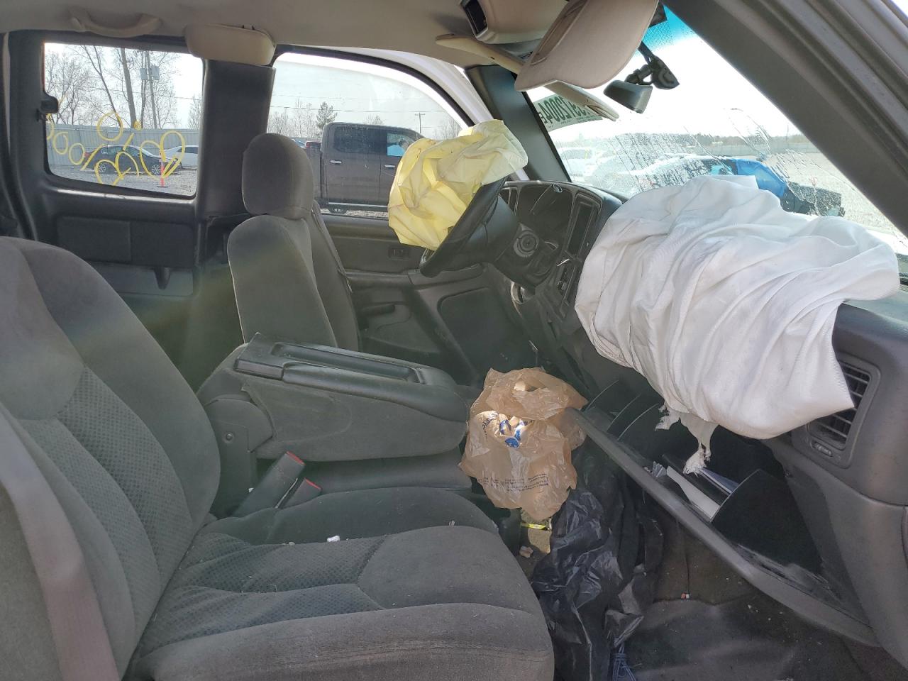 2005 Chevrolet Silverado K1500 VIN: 1GCEK19V45E270119 Lot: 49972004