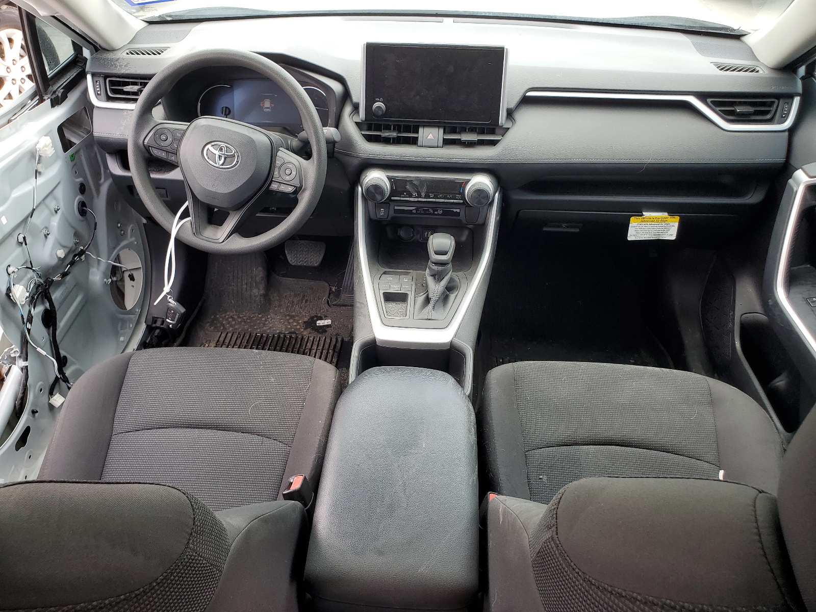 2T3H1RFVXPW290969 2023 Toyota Rav4 Le