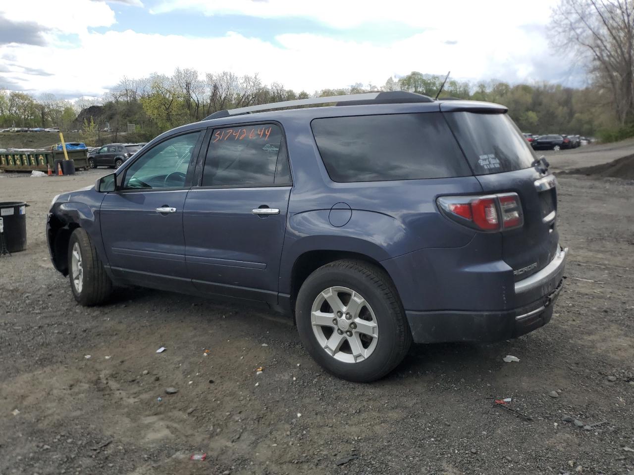2014 GMC Acadia - Image 2