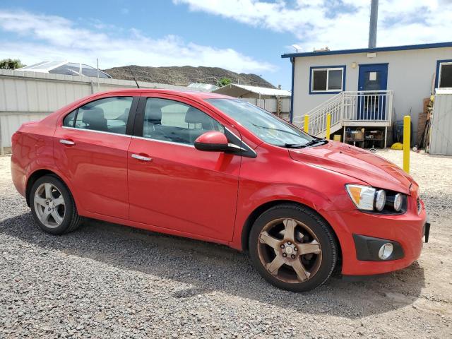  CHEVROLET SONIC 2013 Червоний