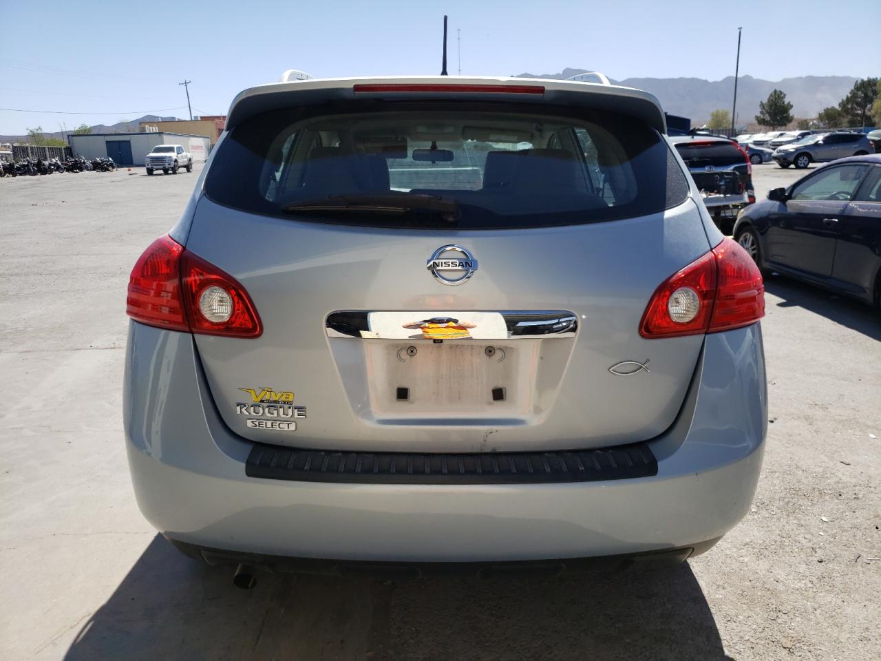 2015 Nissan Rogue Select S VIN: JN8AS5MT2FW153568 Lot: 52872914