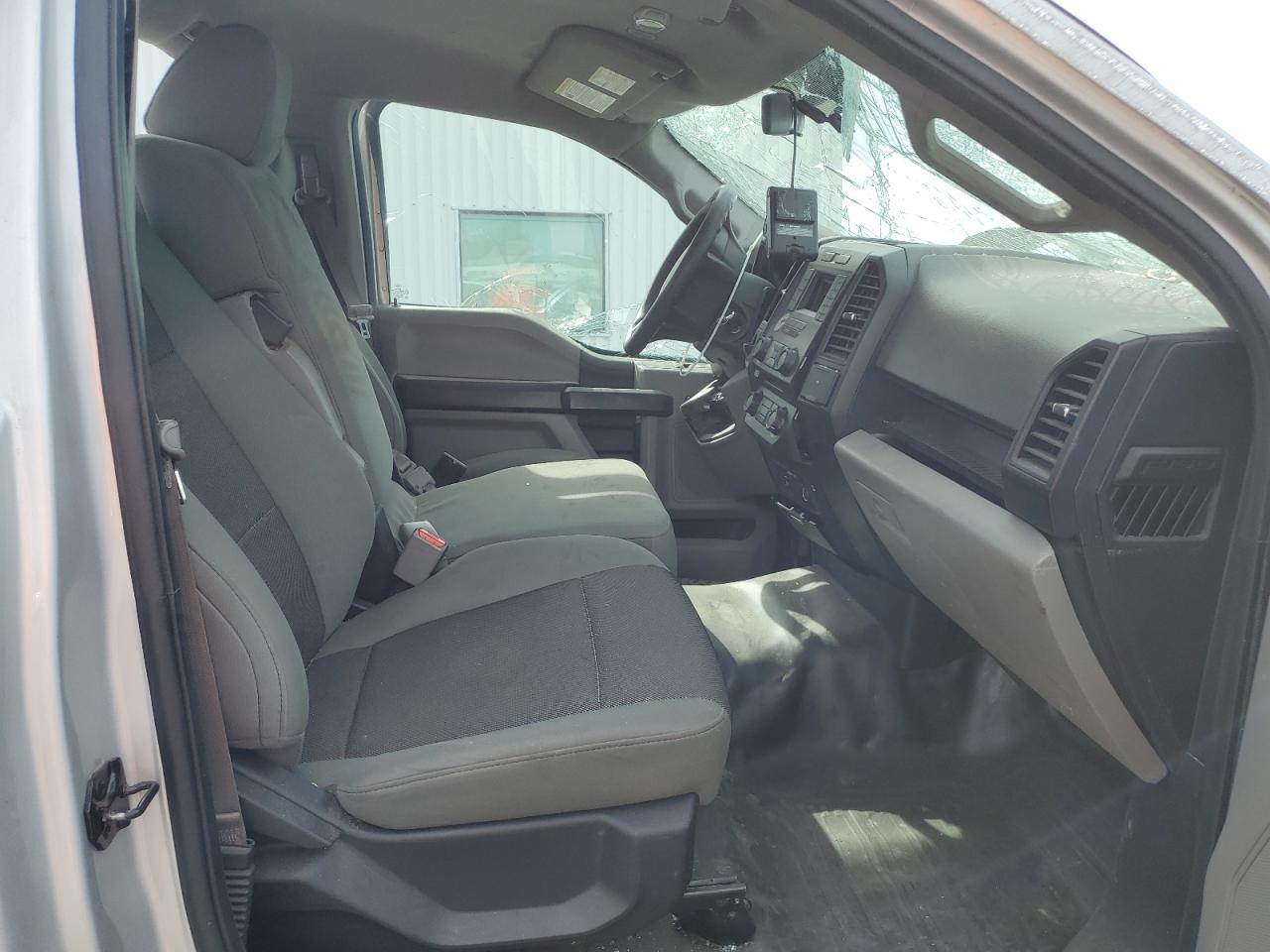 2017 Ford F150 VIN: 1FTMF1CP6HKC45870 Lot: 50754654