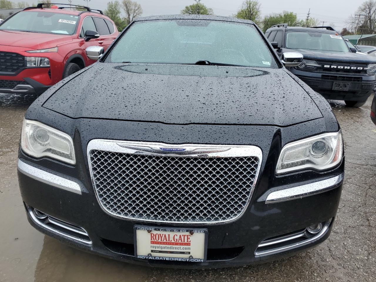 2C3CCAET1DH568910 2013 Chrysler 300C