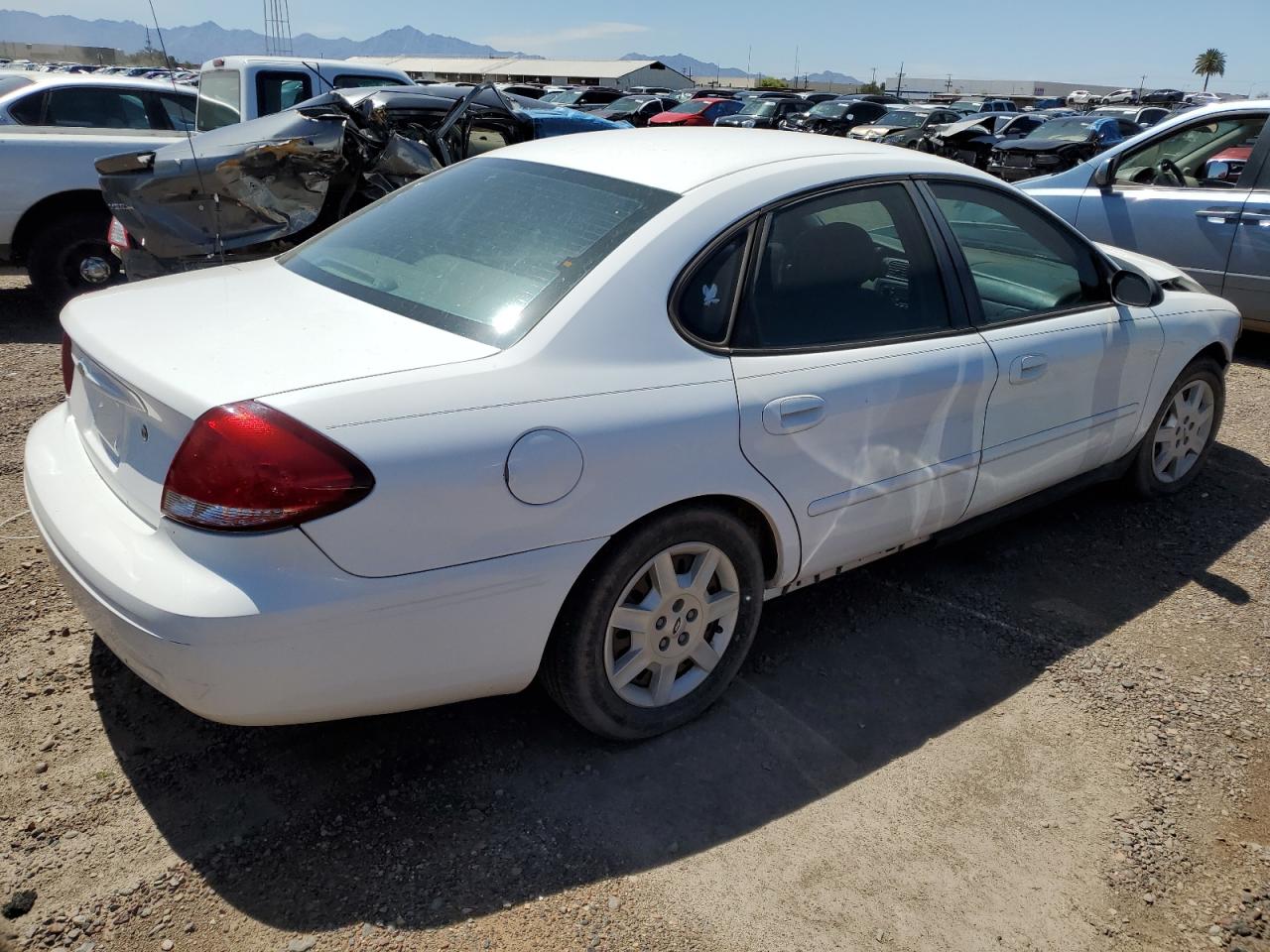 2006 Ford Taurus Se VIN: 1FAFP53U06A103073 Lot: 50082594