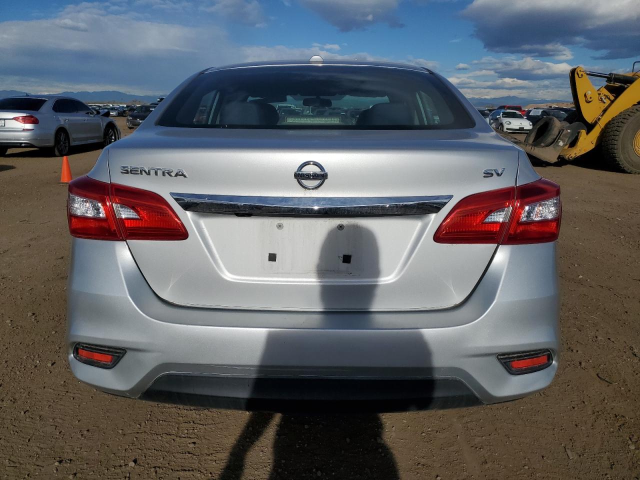 2017 Nissan Sentra S VIN: 3N1AB7AP6HL658989 Lot: 50951924