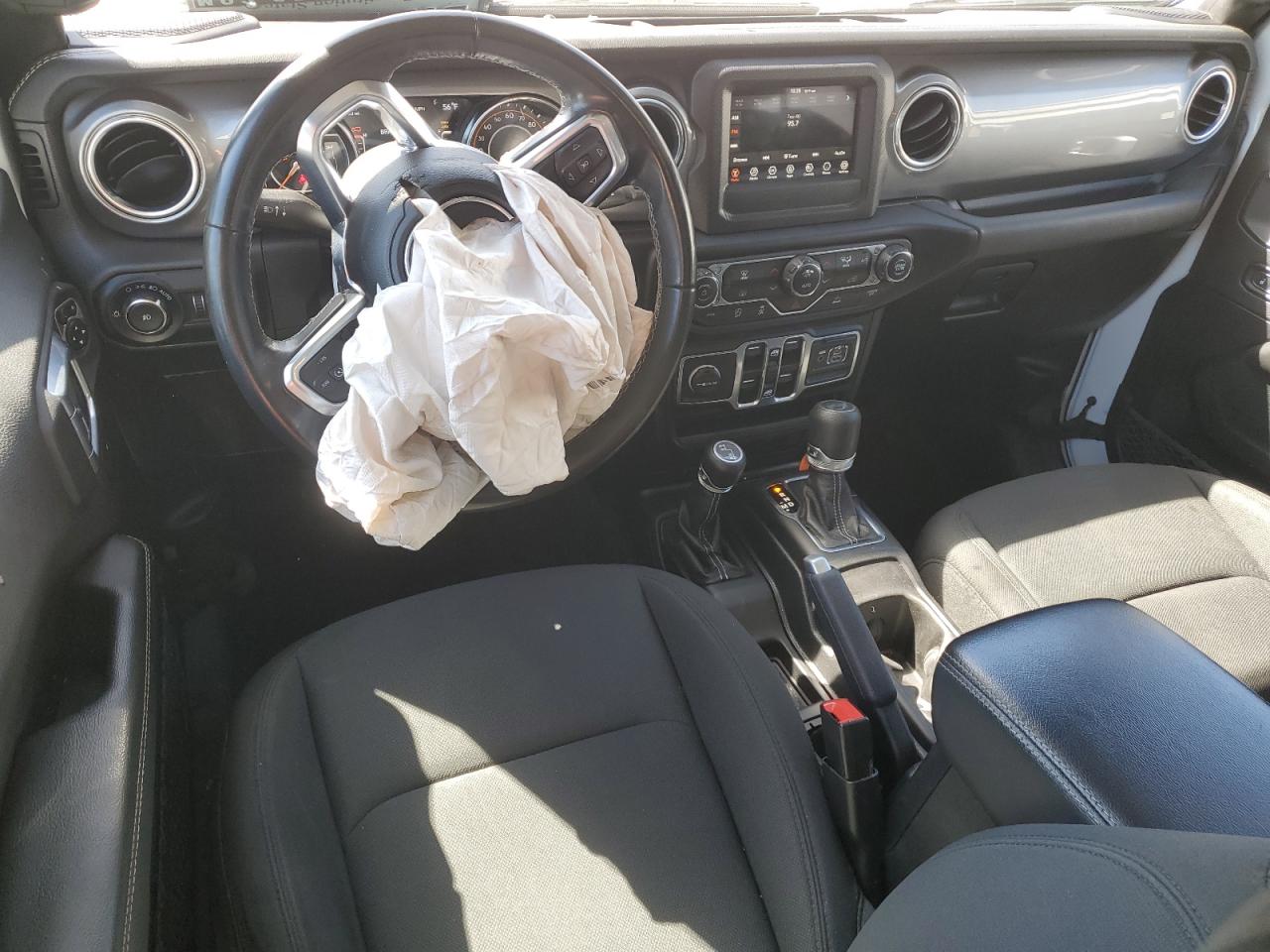 2021 Jeep Wrangler Unlimited Sahara VIN: 1C4HJXEN7MW592075 Lot: 52037654