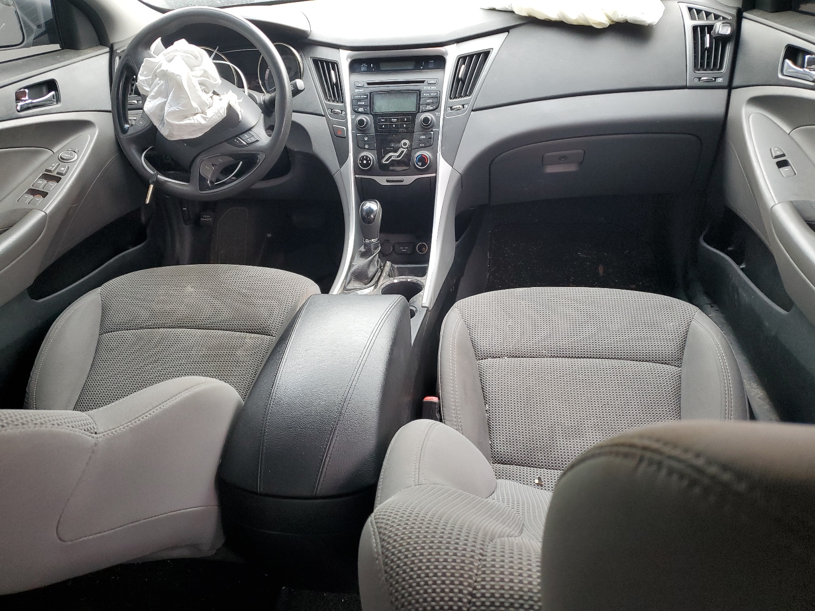 5NPEB4AC0DH689143 2013 Hyundai Sonata Gls