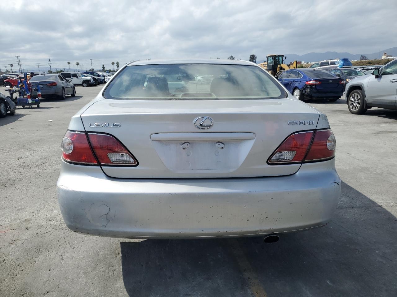 2003 Lexus Es 300 VIN: JTHBF30G830146980 Lot: 52579124