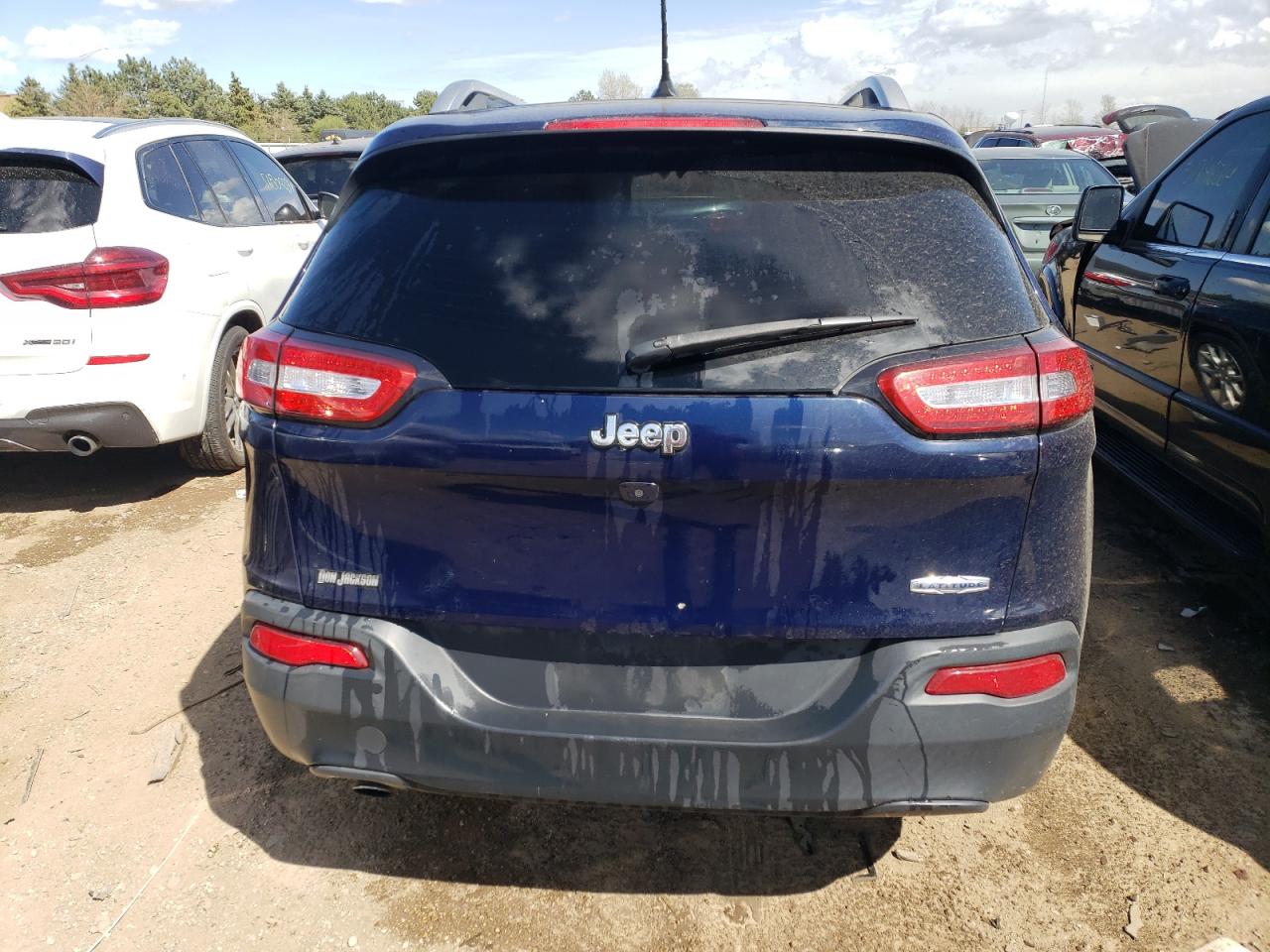 1C4PJLCB3FW712132 2015 Jeep Cherokee Latitude