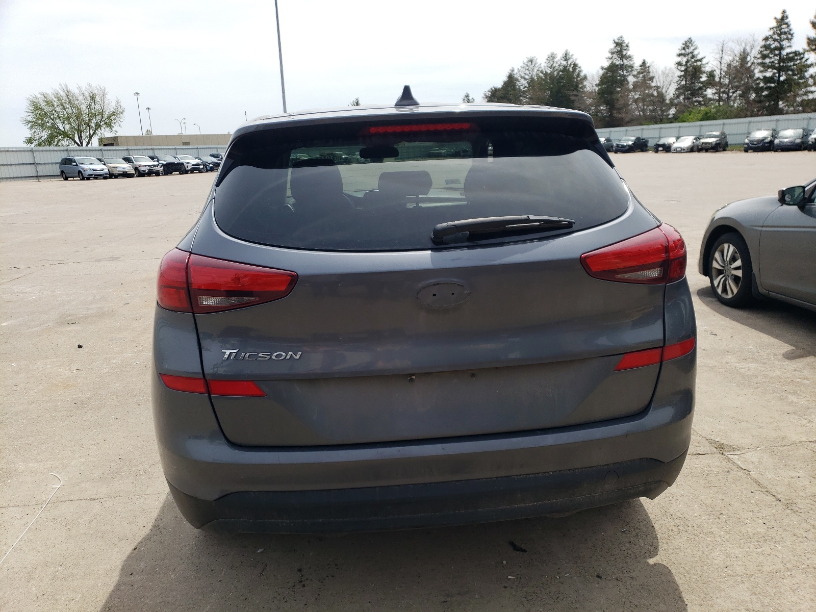 KM8J23A42KU979643 2019 Hyundai Tucson Se