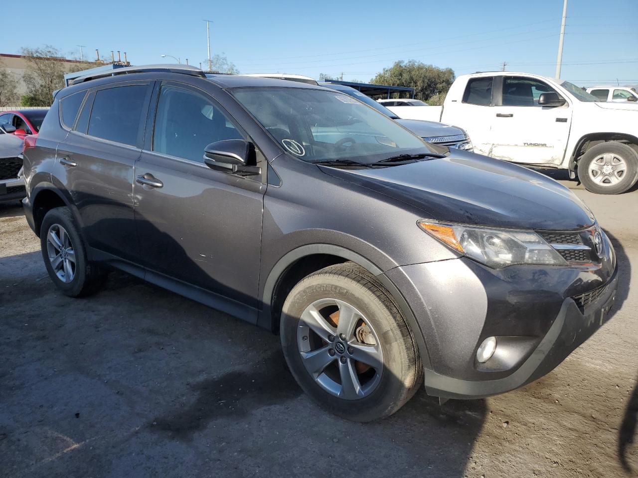 2T3RFREV9FW309016 2015 Toyota Rav4 Xle