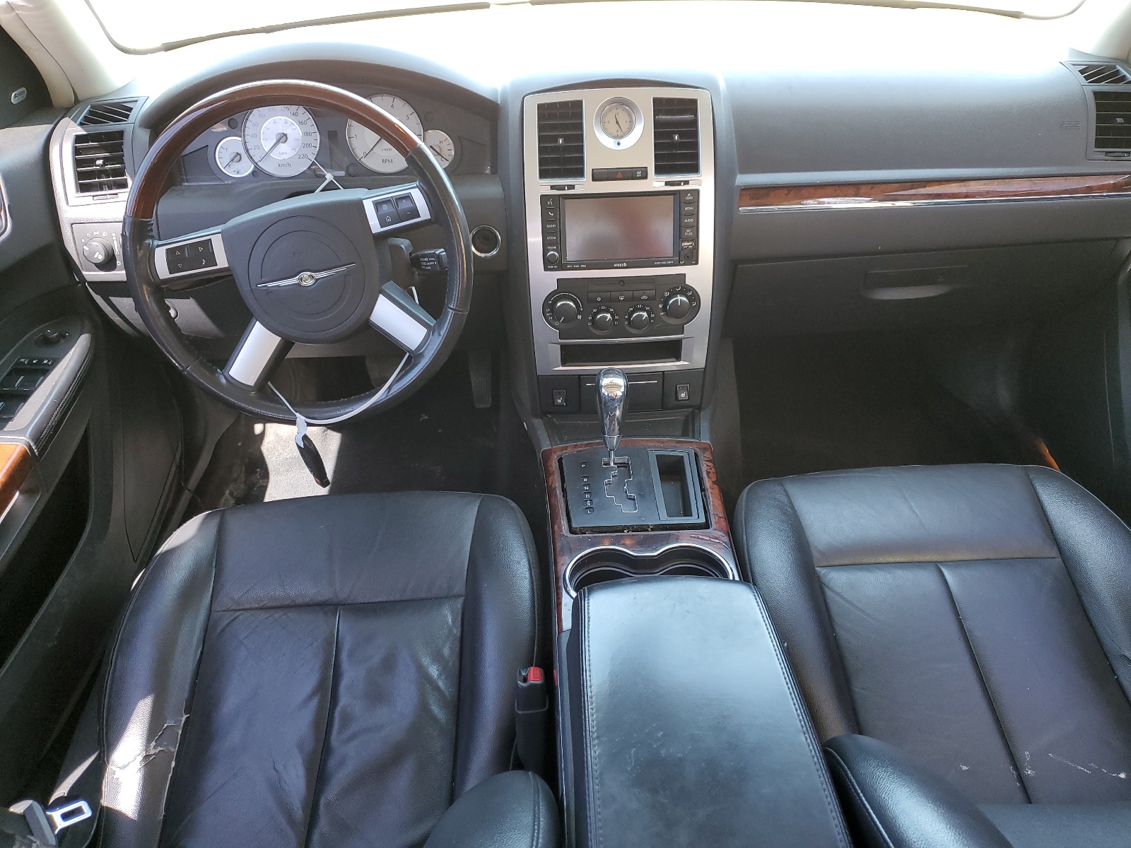 2C3CA3CVXAH239799 2010 Chrysler 300 Limited