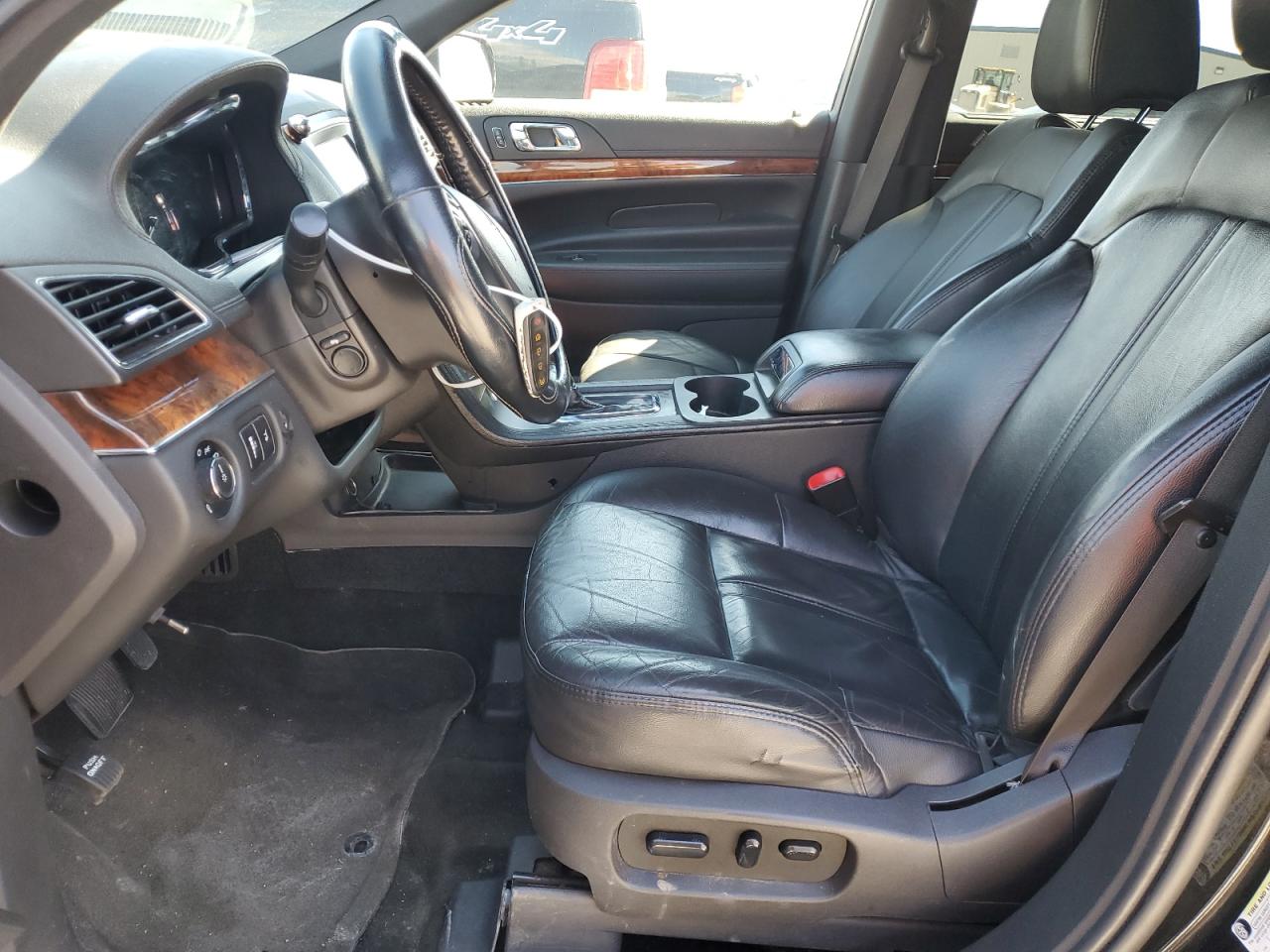 2015 Lincoln Mkt VIN: 2LMHJ5NK5FBL02124 Lot: 52947714