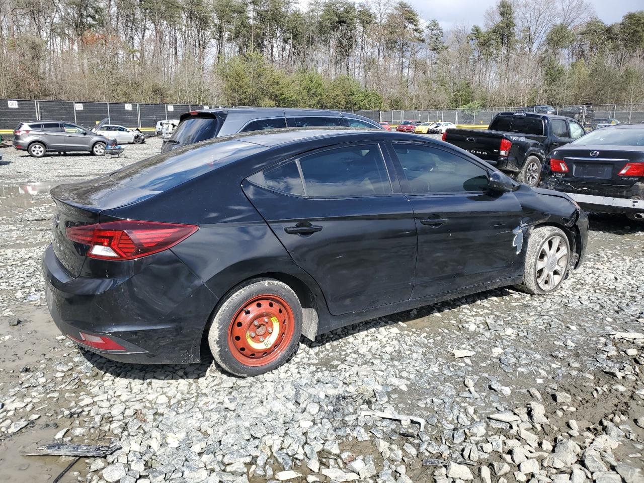 KMHD74LF8KU800816 2019 Hyundai Elantra Se