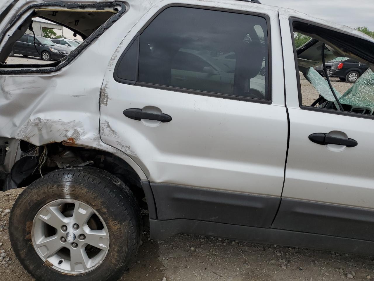 2007 Ford Escape Xlt VIN: 1FMYU03107KA40553 Lot: 52562734