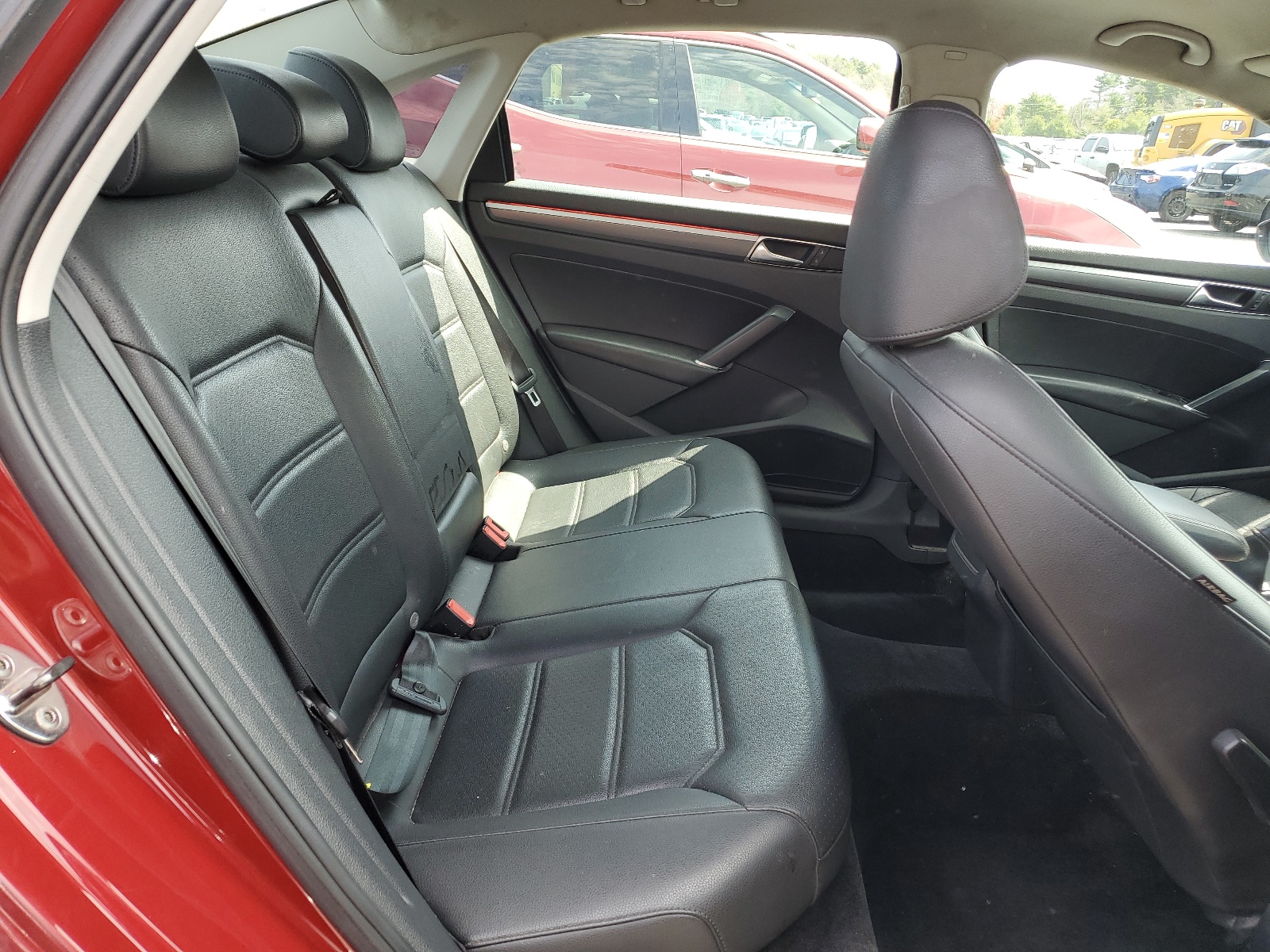 1VWDT7A35HC035165 2017 Volkswagen Passat R-Line