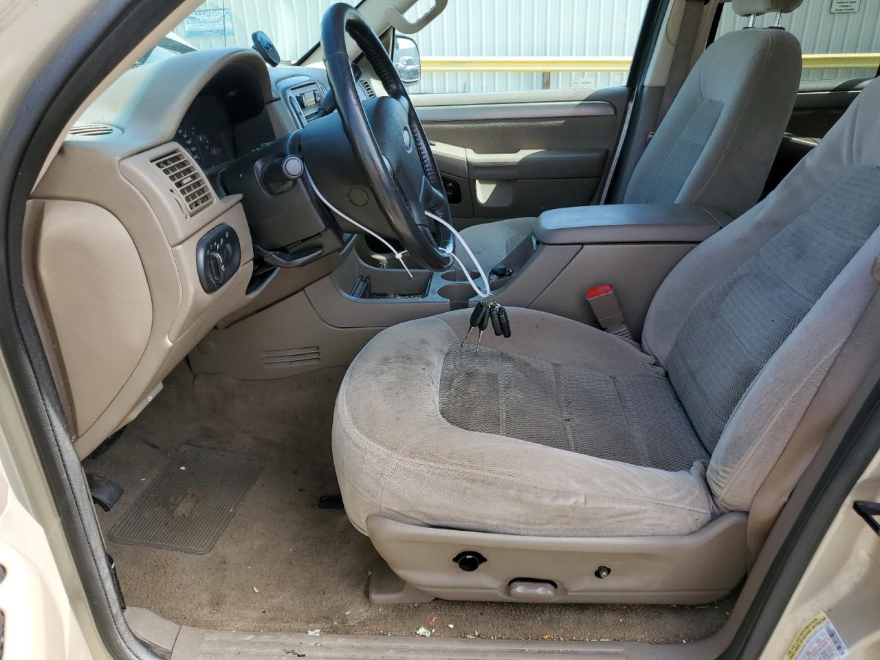 2004 Ford Explorer Xlt VIN: 1FMZU73E94ZB15172 Lot: 82591824