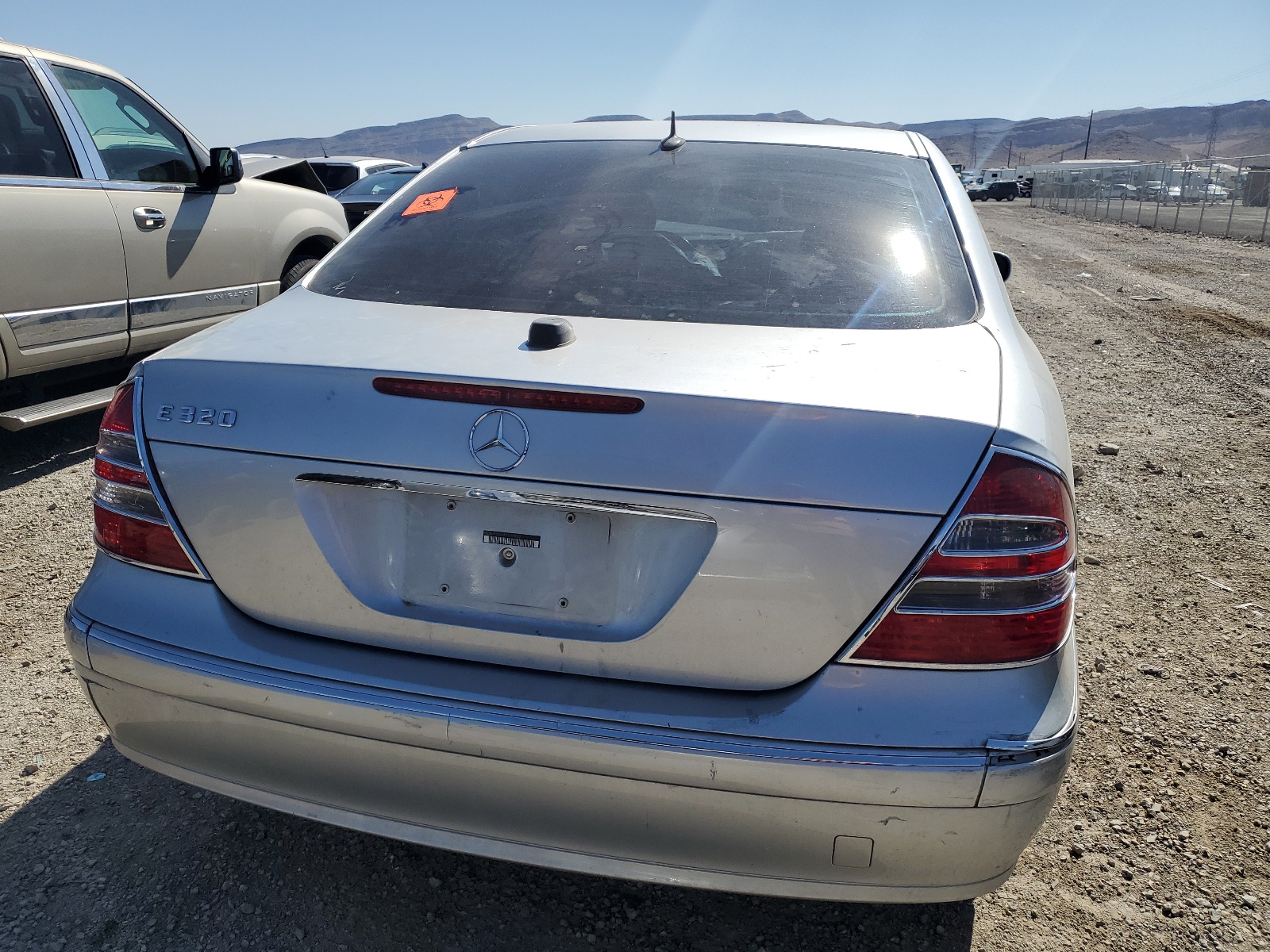 WDBUF65J04A509850 2004 Mercedes-Benz E 320