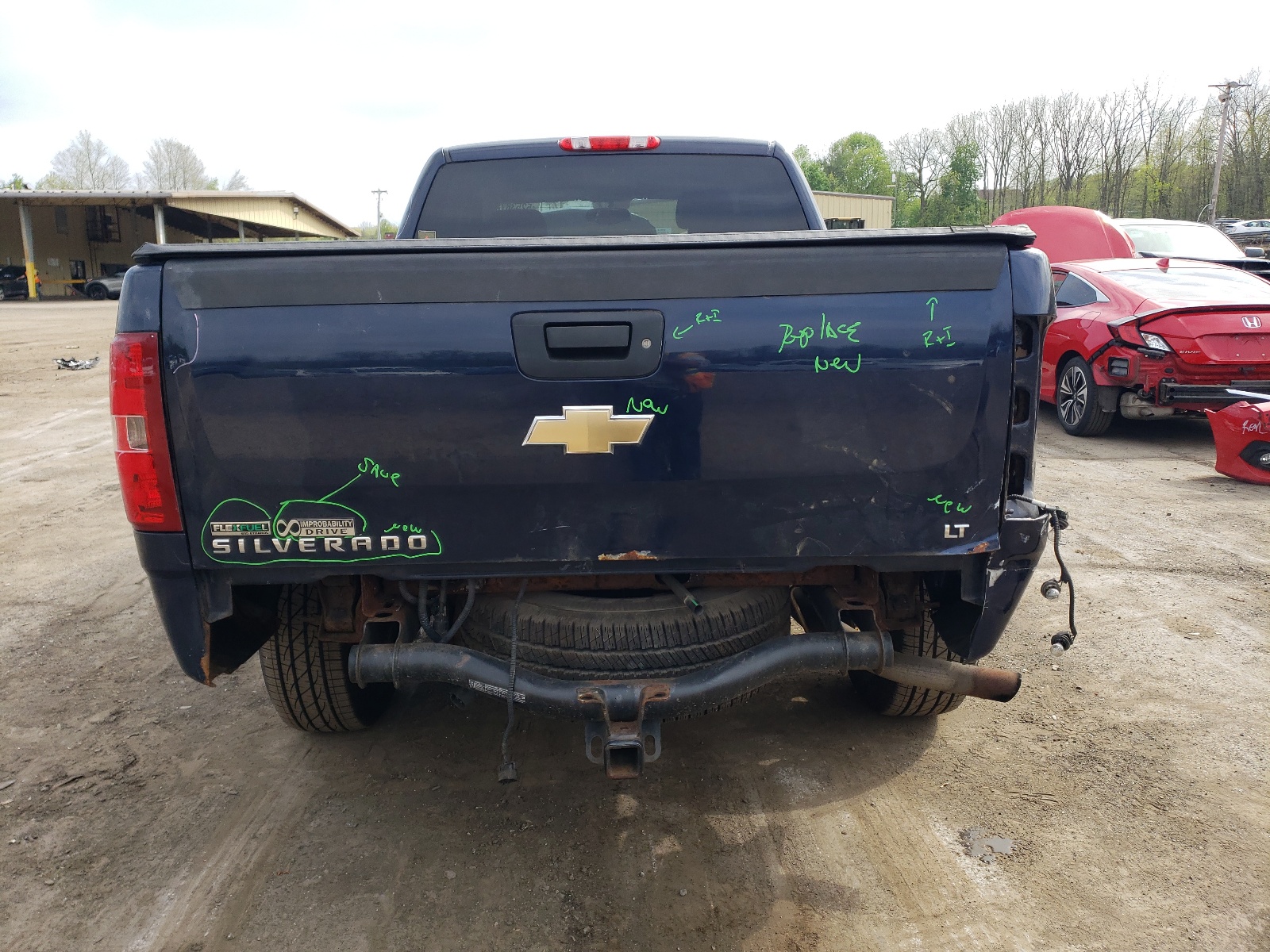1GCRKSE31BZ431865 2011 Chevrolet Silverado K1500 Lt