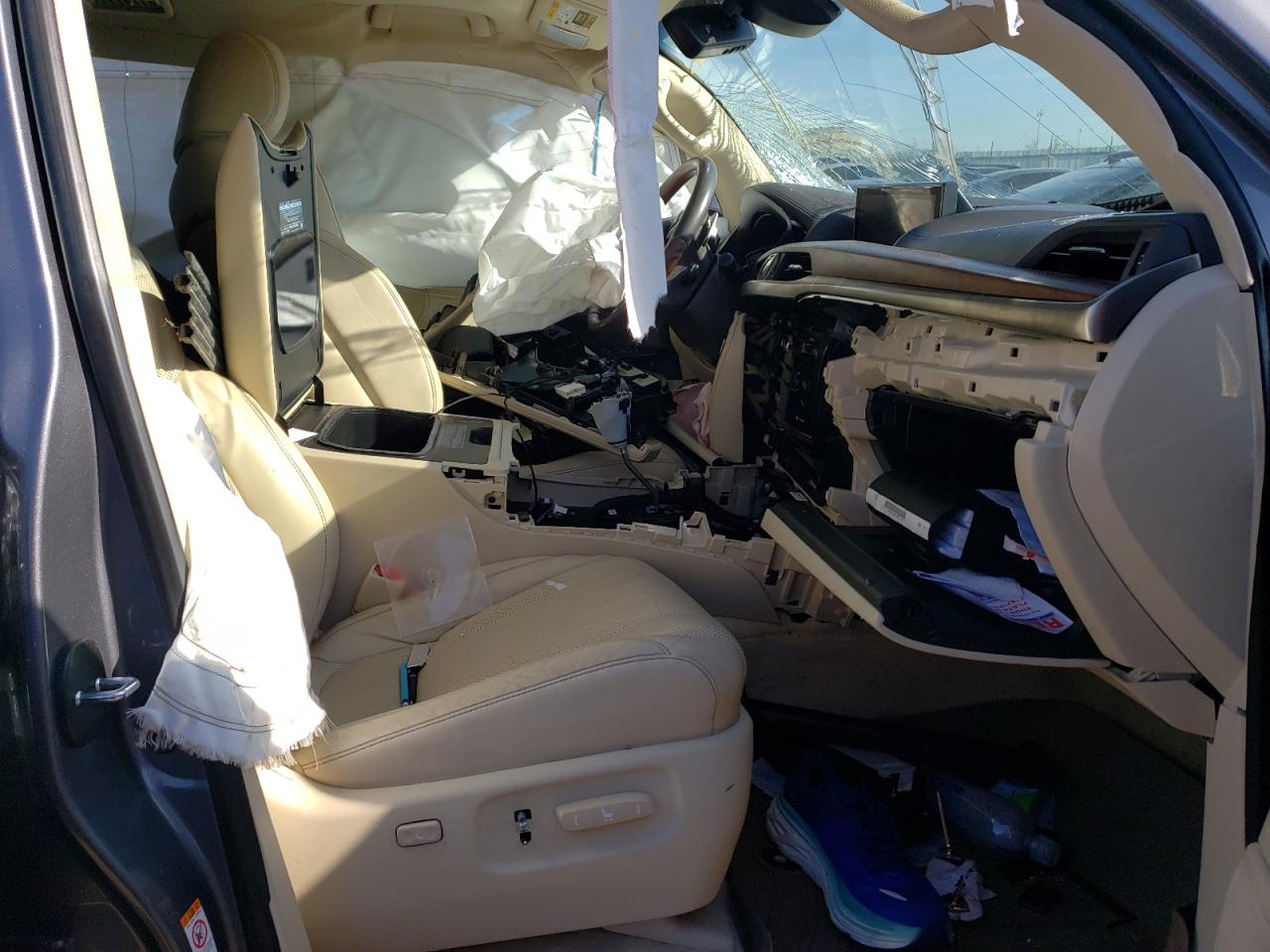 2016 Lexus Lx 570 VIN: JTJHY7AX3G4202587 Lot: 50876084