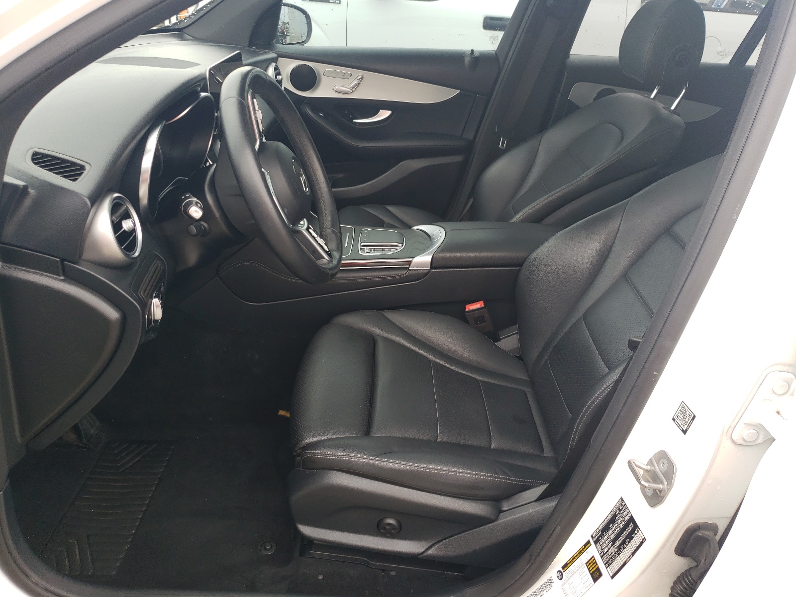 W1N0G8DB1LV256329 2020 Mercedes-Benz Glc 300