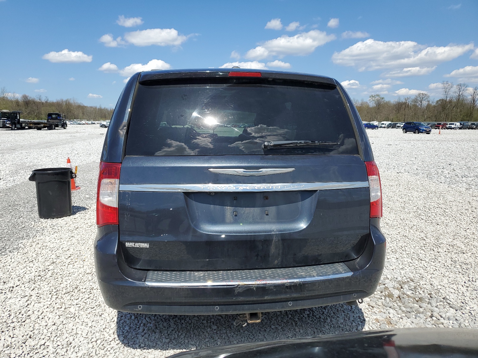 2C4RC1BG2ER378154 2014 Chrysler Town & Country Touring