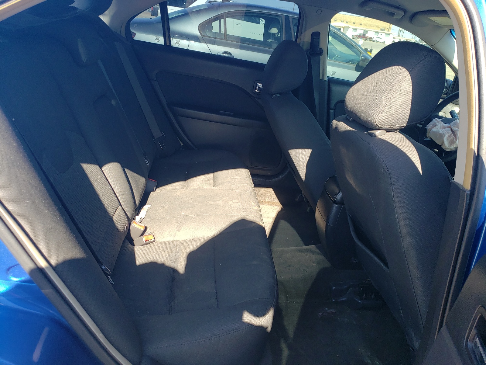 3FAHP0HA0CR105949 2012 Ford Fusion Se