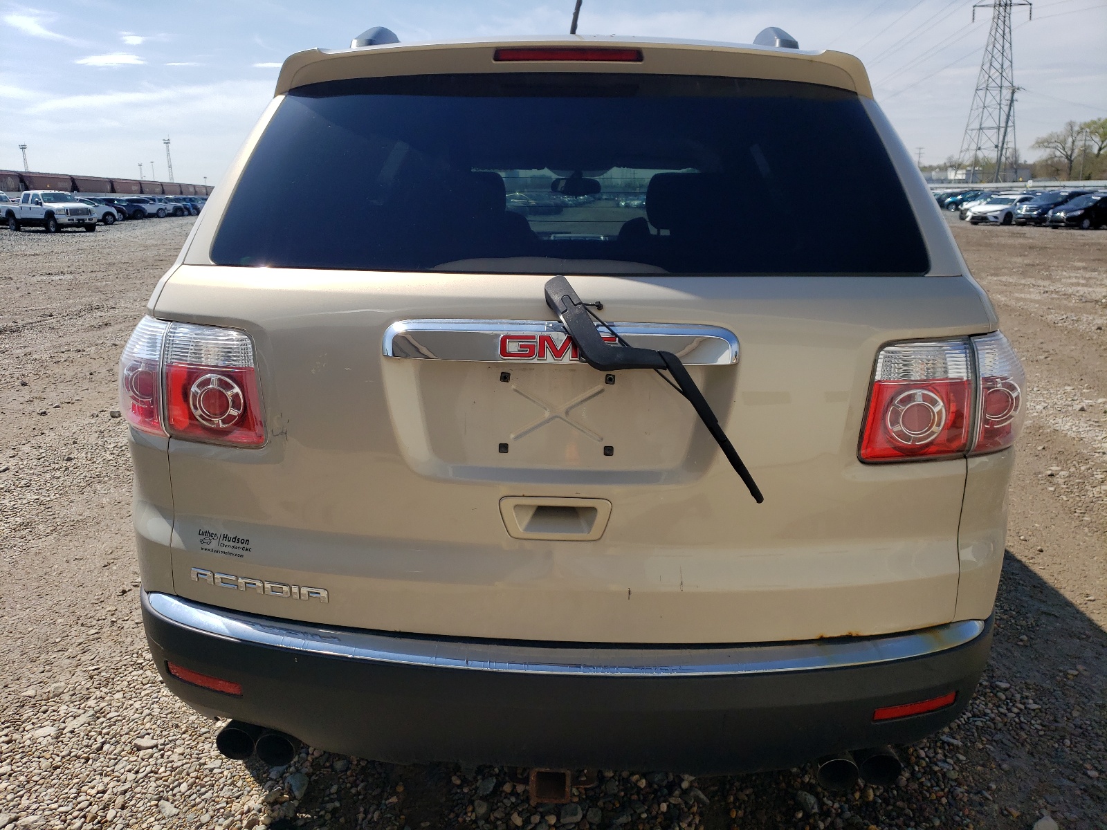 1GKKRNED9BJ165117 2011 GMC Acadia Sle