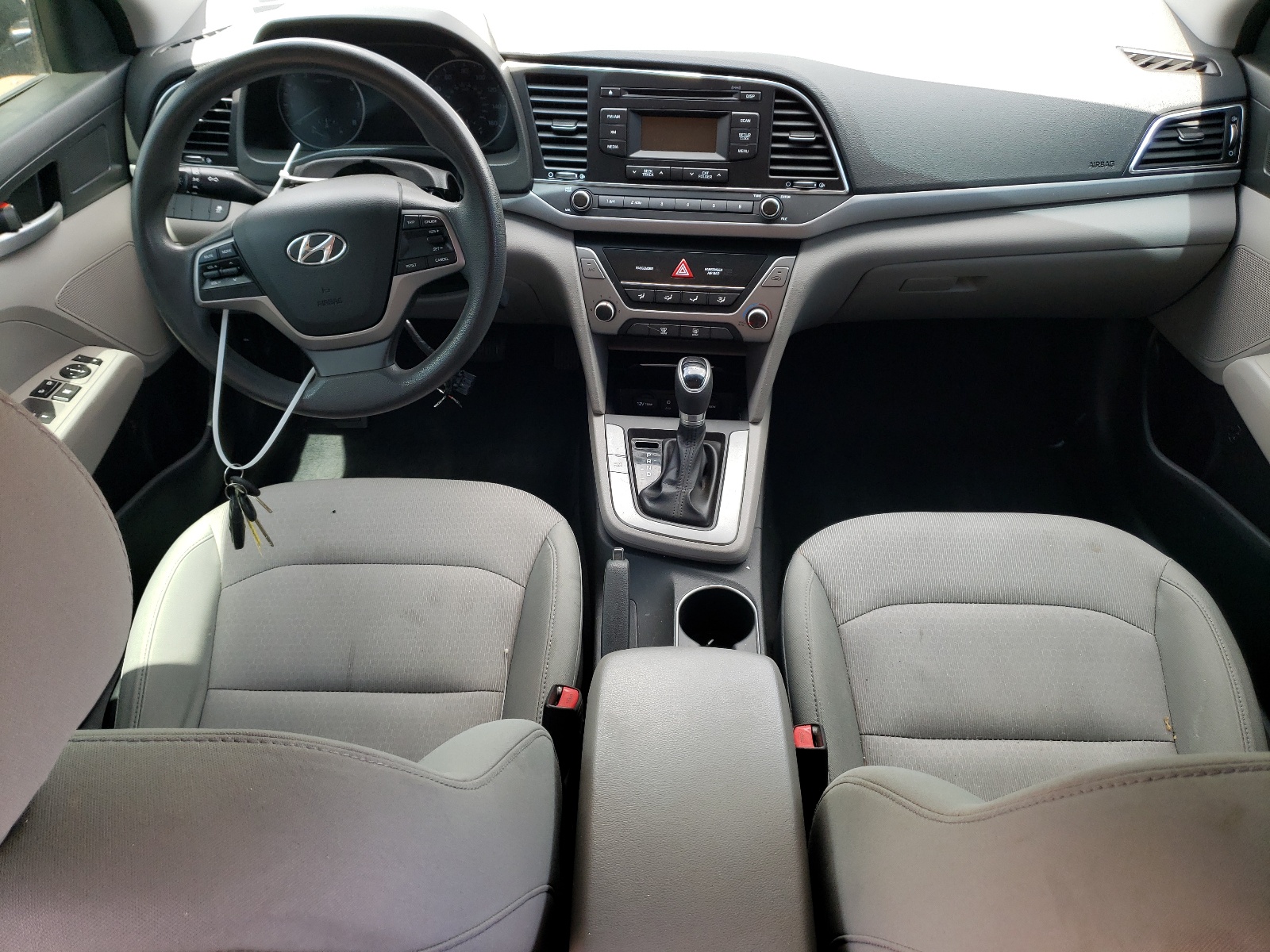 5NPD74LF8HH081364 2017 Hyundai Elantra Se