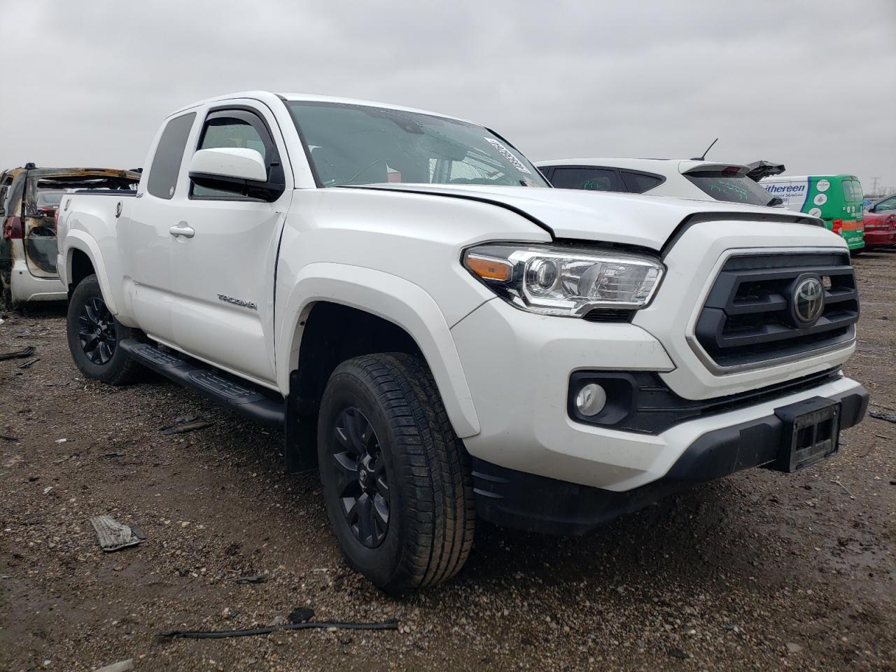 VIN 5TFSZ5AN8LX216017 2020 TOYOTA TACOMA no.4