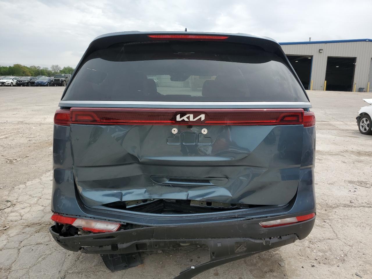 KNDNC5H33R6404638 2024 Kia Carnival Ex