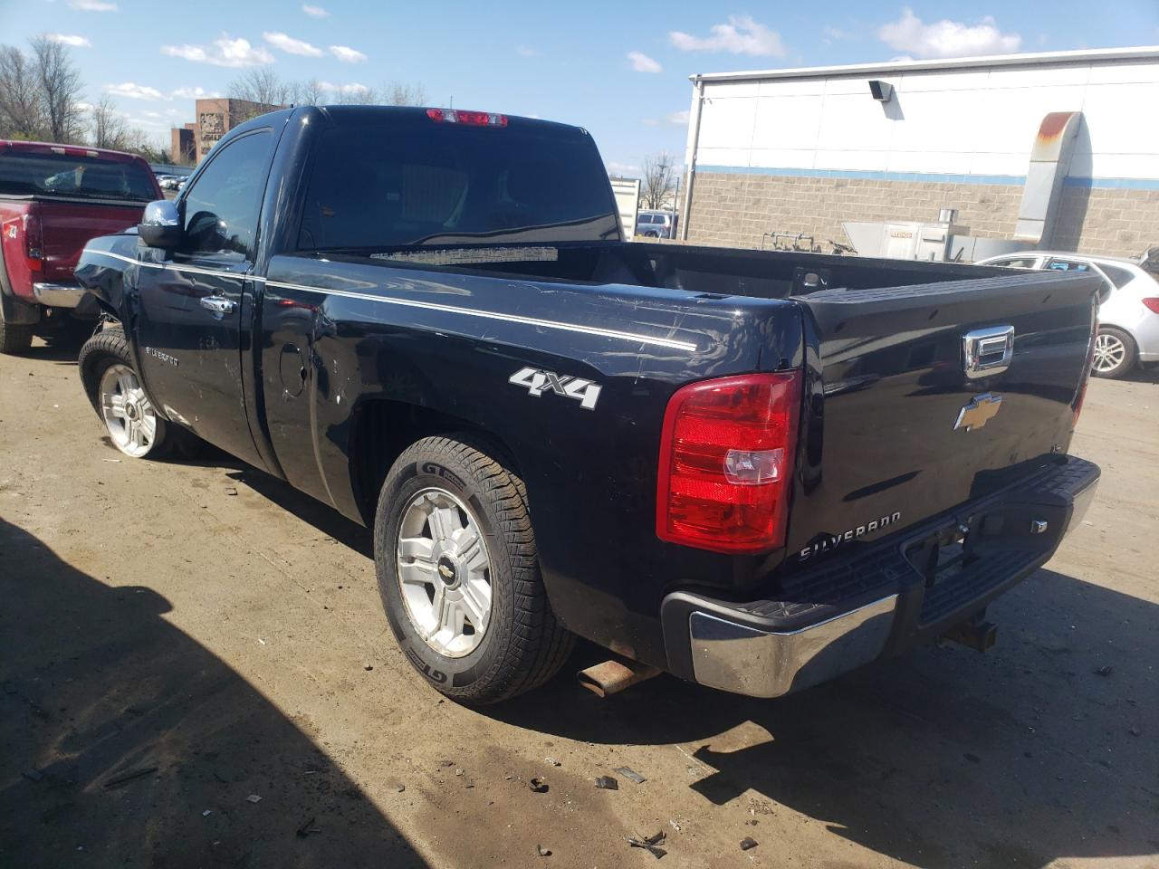 2011 Chevrolet Silverado K1500 VIN: 1GCNKPE05BZ276772 Lot: 51371544