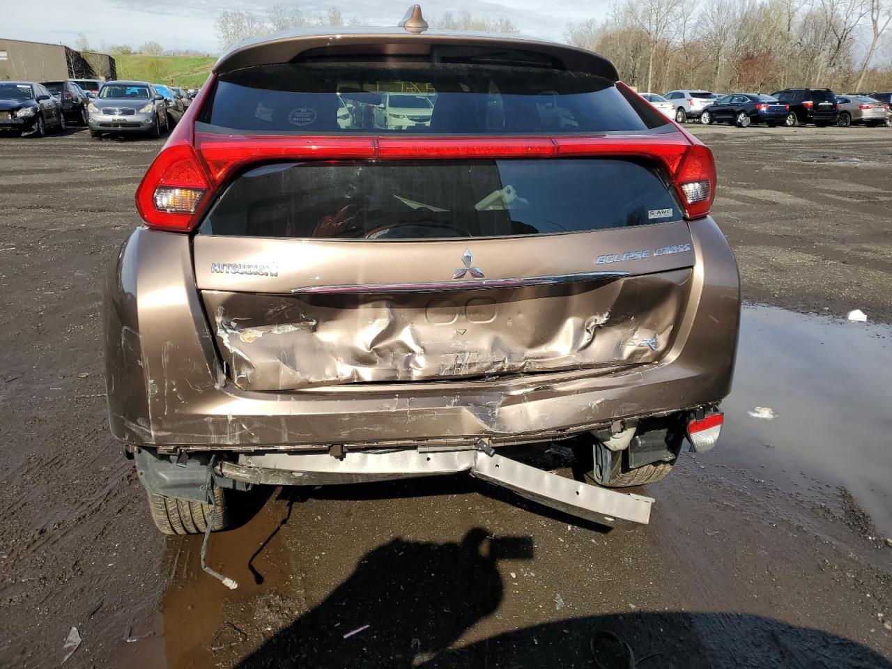 2019 Mitsubishi Eclipse - Image 6