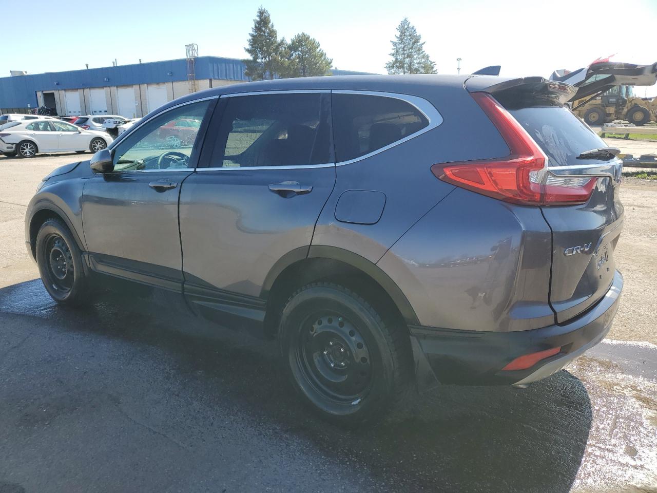 2018 Honda Cr-V Lx VIN: 2HKRW2H2XJH105429 Lot: 50893434