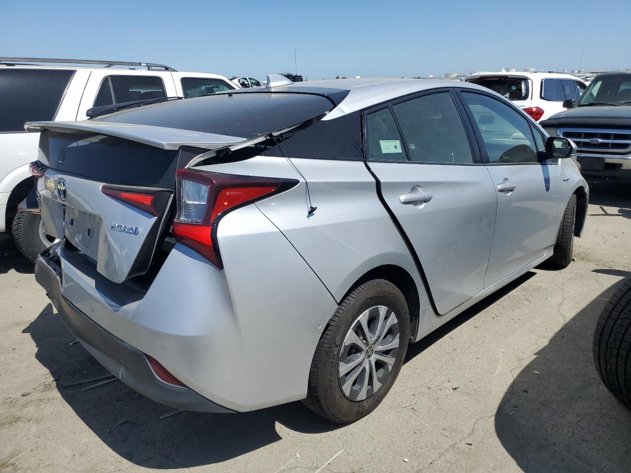 JTDL9MFU5M3027607 2021 Toyota Prius Le