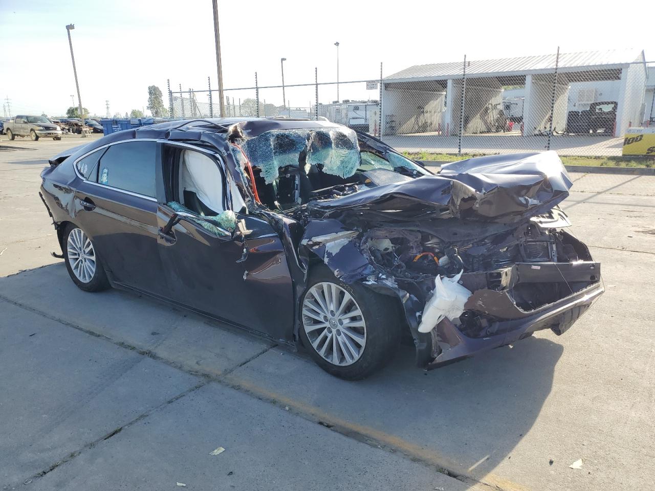 2013 Toyota Avalon - Image 4