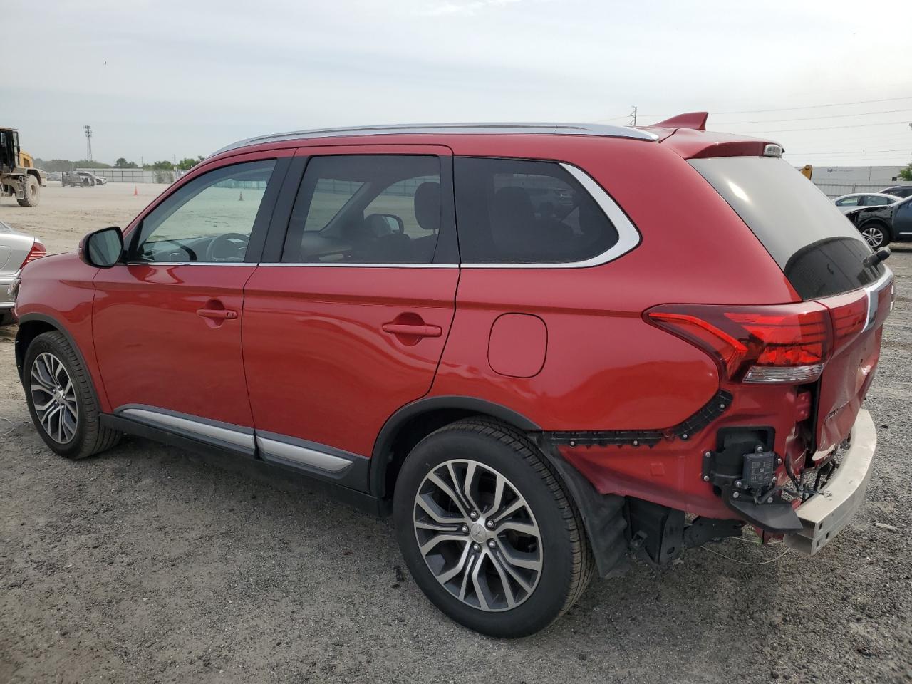 JA4AD3A39JZ032293 2018 MITSUBISHI OUTLANDER - Image 2